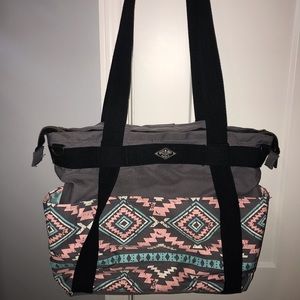 DIAPER BAG TOTE WITH CHANGING TABLE INSERT!! NEW!